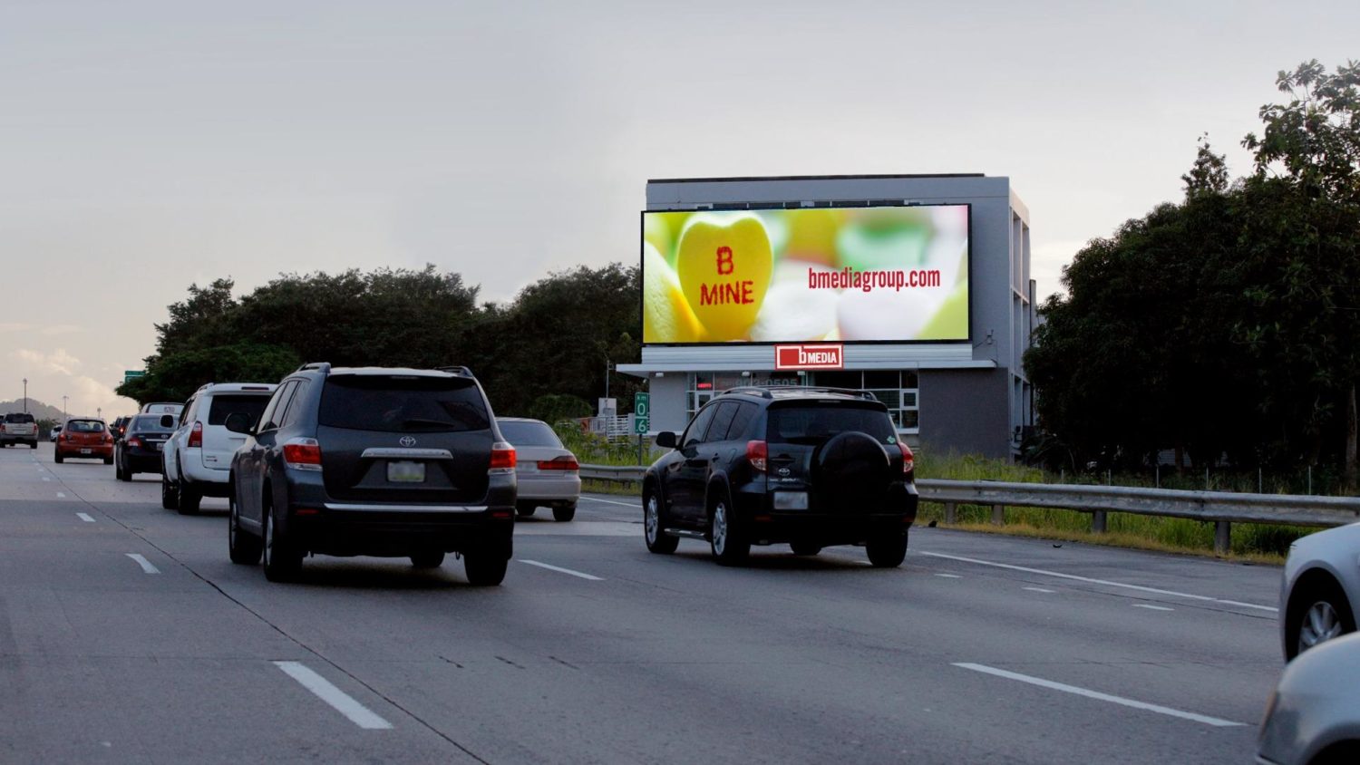 Advantages of Digital Billboard Advertising bMedia
